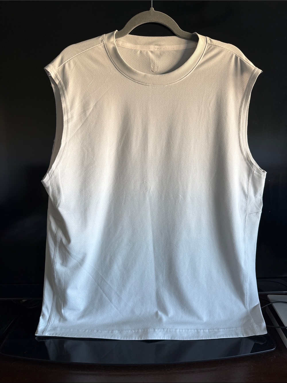 Lululemon  Women's Sleeveless Muscle Tee - Performance Fit